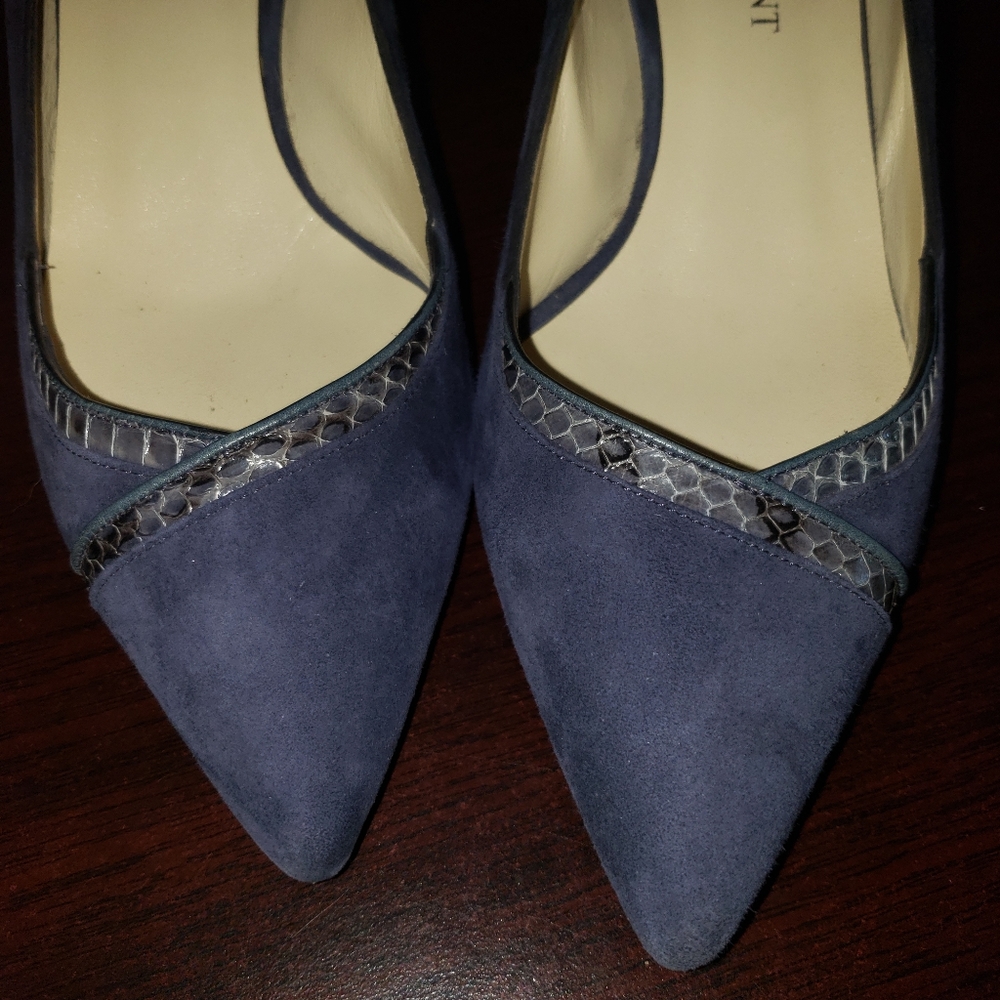 Sarah Flint Blue Suede kitten heels